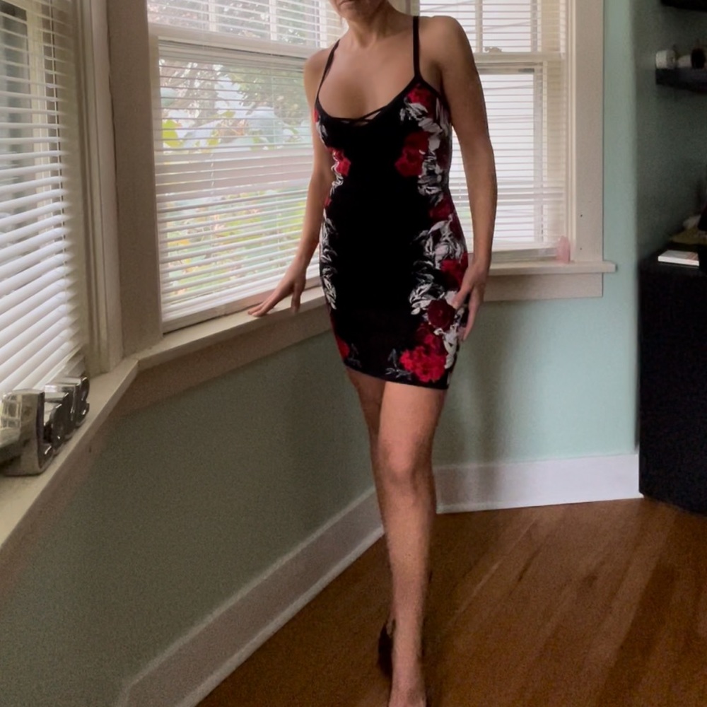 Guess dress Bodycon cocktail dress